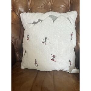 Throw Pillow Retro Look Skiing Theme Unique 18x18” New Plush Embroidered